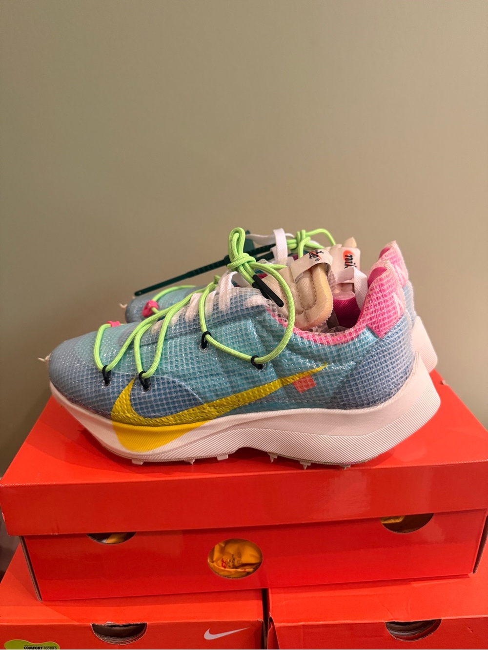 Authentic Nike Off White Vapor Street Running Shoes